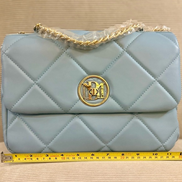 Badgley Mischka Spring Blue Vegan
Leather Small Quilted bag - Picture 6 of 10